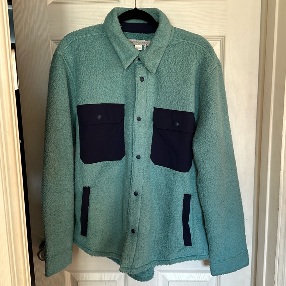 Outerknown men’s skyline short jacket
